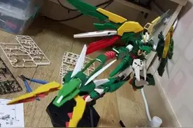 根大木秀：神兽合体！MG凤凰双头龙改造！图片