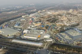 航拍上海迪士尼度假区图片