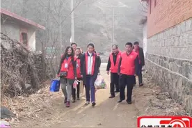 日照市彩虹志愿者协会回访吴云云家庭图片