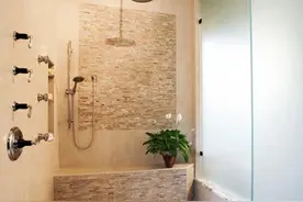 浴室瓷砖为何变形 关键问题还在铺装图片