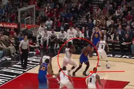 杜兰特懵逼了，我又没干什么天怒人怨的事儿，你们至于这样吗？图片