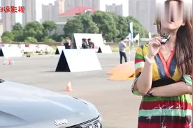 JEEP全新大指挥官，七座全能，越野性质交叉轴，0到100加速测试视频封面