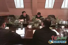 刘建中在萍乡经开区社会工作管理一局调研图片
