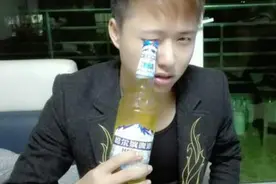 魔术教学  眼睛开啤酒盖  一分钟学会视频封面