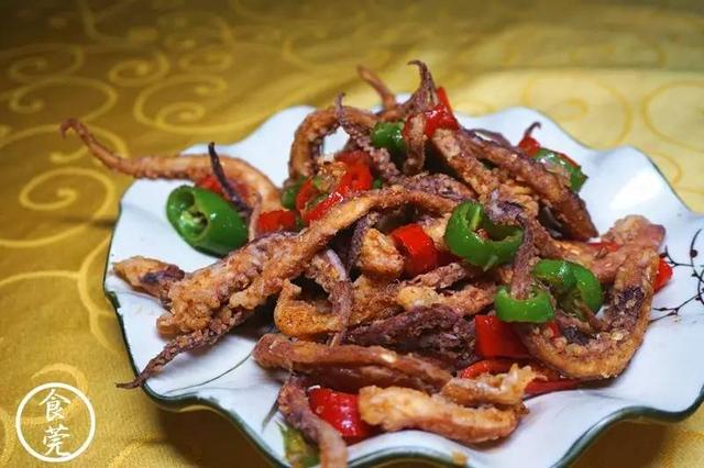 一间被石龙人嫌弃,但每晚都会来签到的大排档