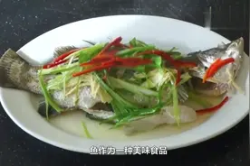 民间牛人发明“捉蚯蚓”神器，30分钟捉半桶蚯蚓，农村钓鱼很实用视频封面