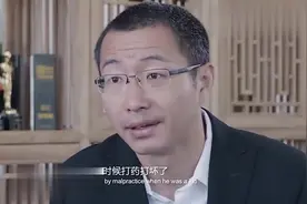 篮球天才姚明一只耳朵失聪，盖王治郅帽，曾被认为是傻大个