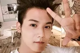 他是美人师兄，也是KO大神的“小公举”，更是小编的大成哥图片