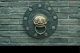 开门要什么密码，先打一顿就知道了，一次不开门就在打一次视频封面