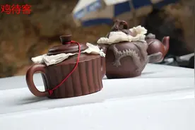 在家里翻出来的老物件 看着像古董 不知道是不是真的视频封面