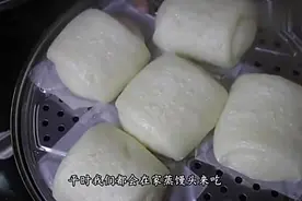 蒸馒头总起皱回缩，教你几招，轻松解决，馒头不回缩更好吃！