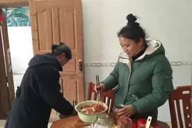 这种长毛的东西你敢吃吗？客家人的这道美食，吃过的都说会上瘾视频封面
