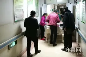 记录除夕夜聊城医院产房外的故事图片