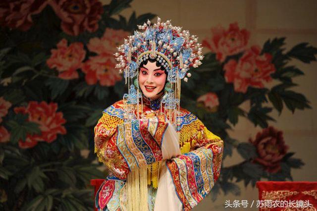 莫燕云:粤剧舞台上光彩夺目的正印花旦(京剧花旦图片) - 冷求网