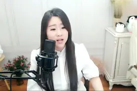菲儿《兄弟难当》我说兄弟难当，咱们有难一起闯，好听视频封面