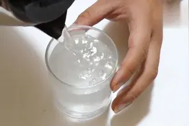 嘴巴长泡老不好？奶奶教我一招，轻松消除火泡还不花一分冤枉钱！