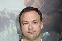 传奇影业创始人辞职，不是因《长城》票房失利图片