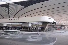 北京：大兴国际机场9月30日前通航 南航、东航等将转场至此视频封面