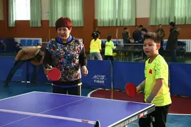 第一届西夏区冠华杯乒乓球亲子比赛举行图片