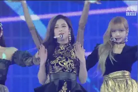 BLACKPINK 第33届金唱片颁奖礼舞台,DDU-DU DDU-DU视频封面