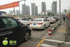过海车主：南港、秀英港待渡车辆较多 可选新海港过海图片