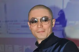 霍建华撞脸光头强 娱乐圈最全“撞脸”明星盘点图片