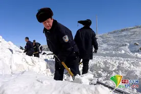 “拼命三郎”铁警老苏的执着与坚守图片