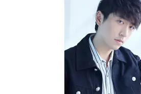 白客最新写真曝光 解锁自体发光男神模式图片