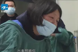 服刑母亲探望重病女儿
