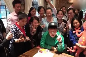 杜海涛家庭背景被曝光？父亲杜国豪是商界大亨？豪宅内设更是吸睛视频封面