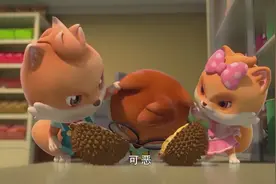 三只松鼠：小松鼠吃榴莲 伙伴们实在受不了这个气味