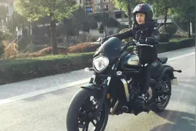 川崎小火神Vulcan S 650骑士网呆子测评视频封面