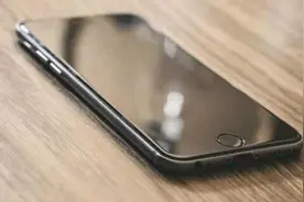 iPhone6s自动关机的原因终浮出水面 苹果公司已公开致歉视频封面