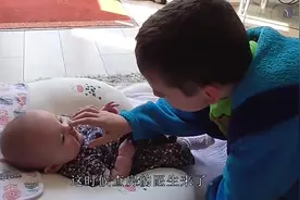 老公成植物人，妻子怀上龙凤胎，产房只抱出女婴，宝妈眼泪止不住视频封面