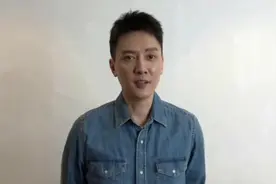 冯绍峰父亲背景曝光，身价高达几十亿，怪不得都说赵丽颖嫁入豪门视频封面