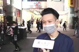 女朋友在“公共场合”无理取闹，你怎么处理？小哥的方法简单粗暴