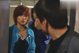 居然有人敢泡张耀扬女友，张耀扬拿起斧头就砍视频封面