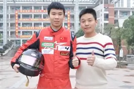 牛掰！佛山学子赛车开到方程式图片