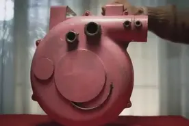 2019年刷屏短片《啥是佩奇》笑中带泪，你想起了谁？