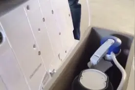 学会了这招调整按钮杆的方法，可以解决大部分的马桶漏水问题视频封面