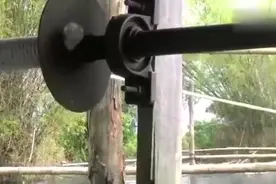 农村原生态捕鱼工具，既环保又时效的方法，涨见识了