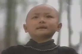 真命小和尚年纪轻轻，没想到武功如此厉害，和紫薇道人隔空斗法视频封面