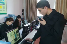 博乐市青街团结社区多措并举做好辖区安保工作图片