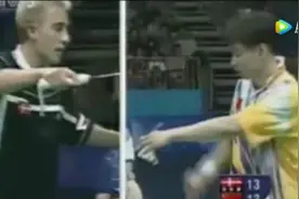 威风凛凛的男单教练夏煊泽，打球是怎样的画风？视频封面