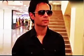​女孩嫌男生穷，于是提出分手，结局...太狗血图片