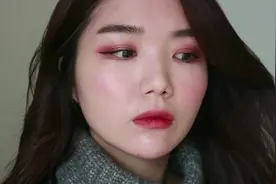 美妆教程：灰色美瞳妆容！视频封面