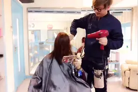 跟着发型师剪头发11年 为什么那么执着 看完发型对比效果秒懂