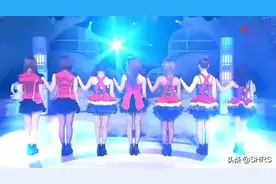 韩国女团蕾丝短裙跳性感机械舞