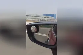 昂克赛拉顺时加速改装排气，声浪骇人视频封面