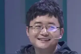 有了机器人，人们就要下岗了吗？推荐给关注科技和人工智能的朋友#傅盛 @傅盛 sheng @抖音小助手视频封面